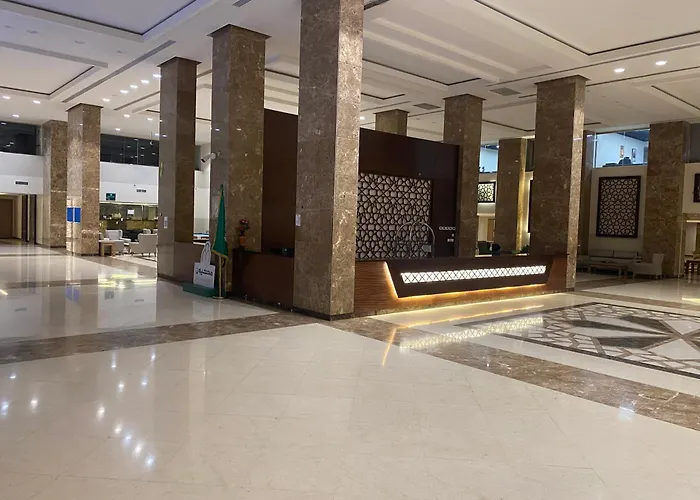 شقق فندقيه في أبراج التلال في مكة